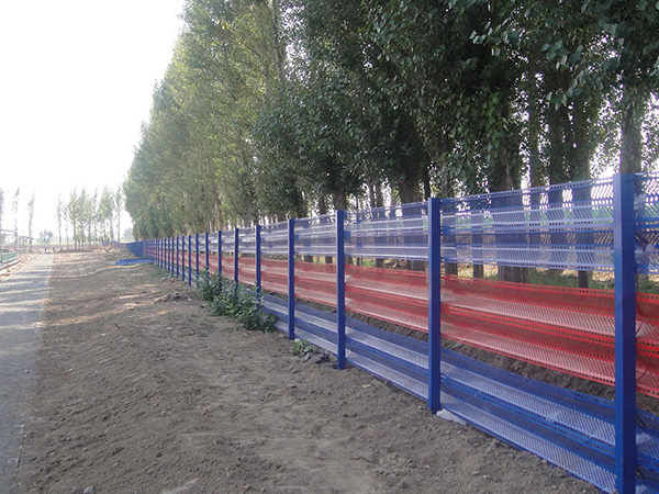 双峰防风抑尘网 - 河北强佑金属制品有限公司图片3